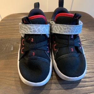 8c toddler Jordan’s